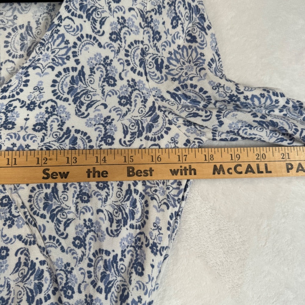 Hollister Blue Floral Paisley Bell Sleeve Romper Crochet Lace Small Boho Summer - Picture 6 of 9